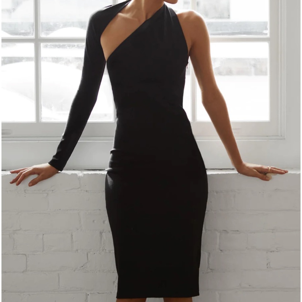 Marcella one sleeve Manhattan dress small NWT